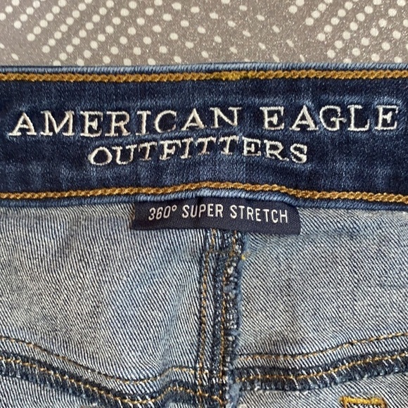 American Eagle super stretch hi rise Shortie short - Picture 3 of 4